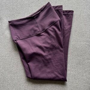 Lululemon Women's Wunder Train Leggings - High Waist - Purple - SIze 4